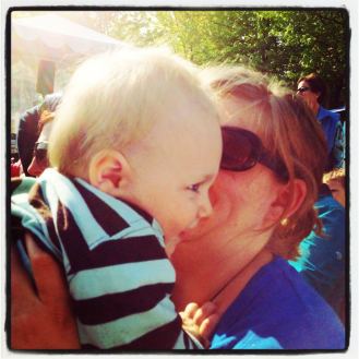 536659_3672287278117_866605873_n