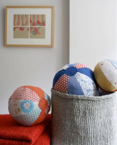 fabric-beach-balls